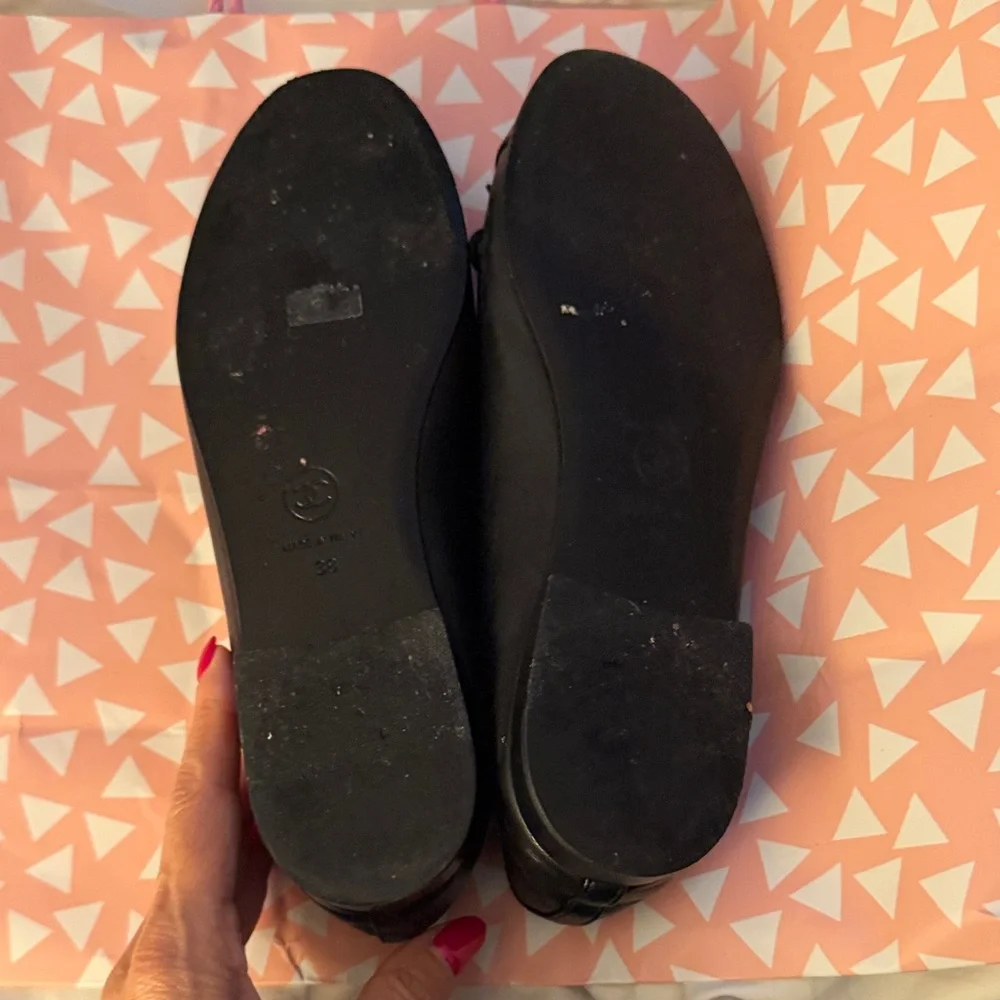 CHANEL Black Patent Toe Flats balet - Picture 4 of 5